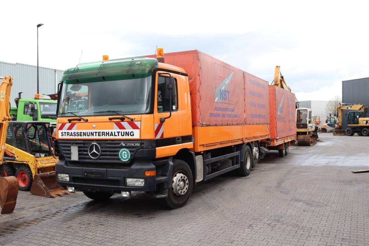 Truck Mercedes-Benz Actros 950.20 Diesel 388hp