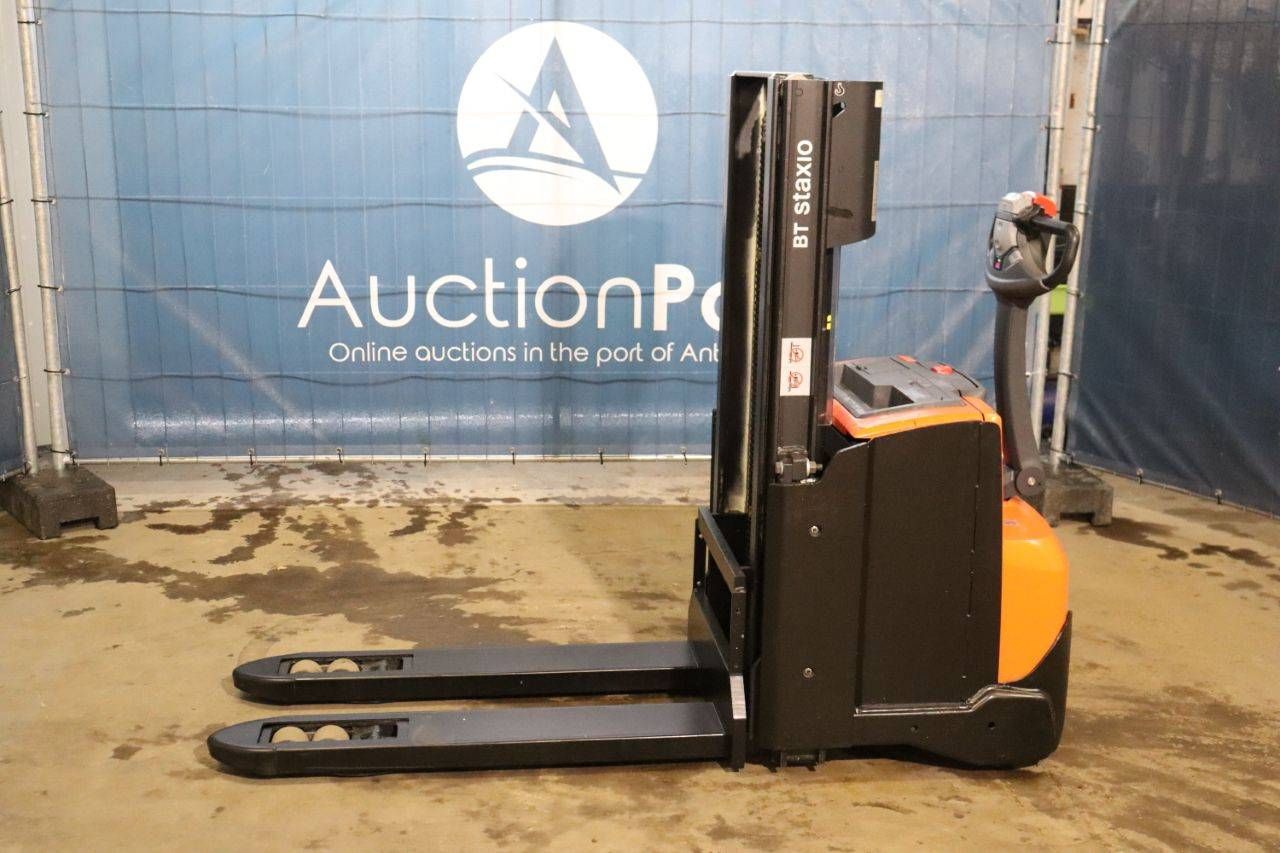 Stacker Toyota SWE200D Electric 2000kg 2018