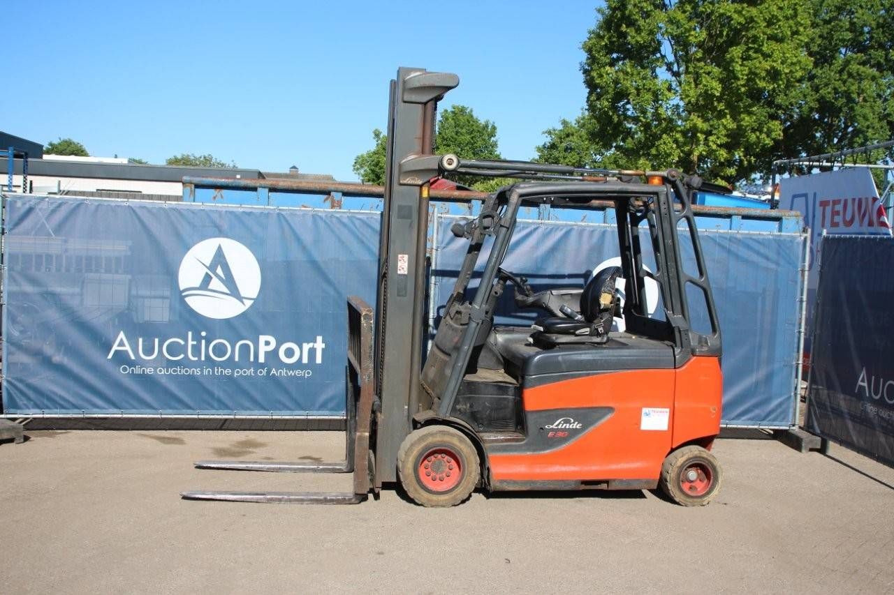 Forklift Linde E30HL-01/600 Electric 3000kg 4.79m 2016