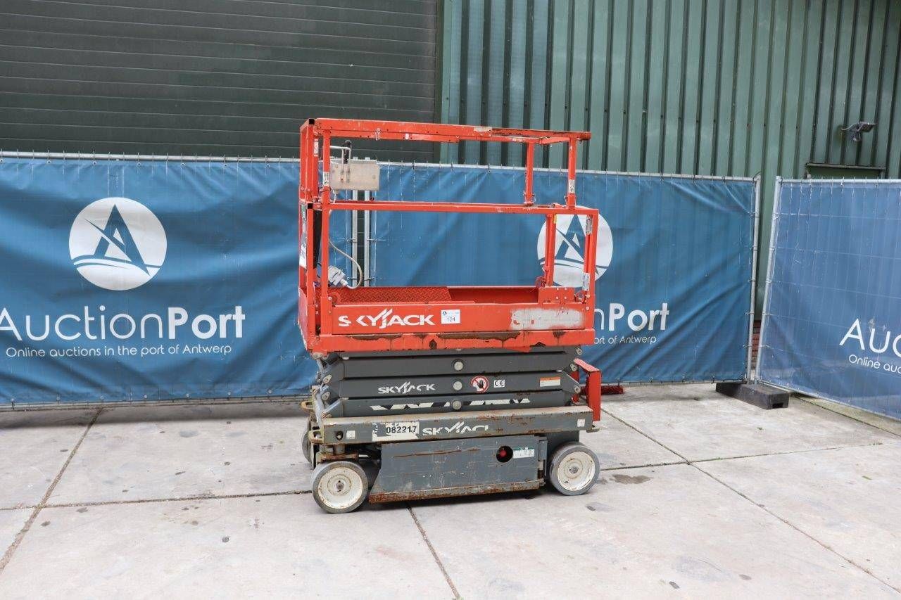 Scissor lift SkyJack SJ3219 Electric 227kg 7.62m 2018