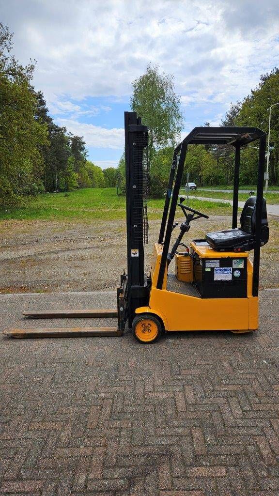 Forklift Yale Dentoni LEV Electric 1000kg (Margin)