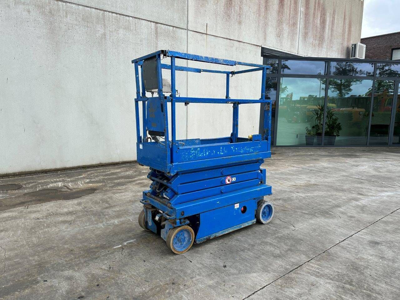 Scissor lift Skyjack SJ3219 Electric 8m