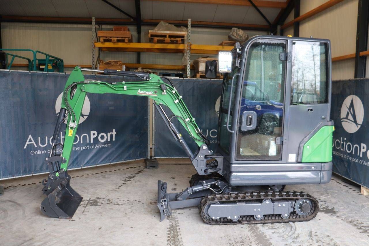 Mini Excavator Aameck F22 Diesel 13.4kW 2026 New