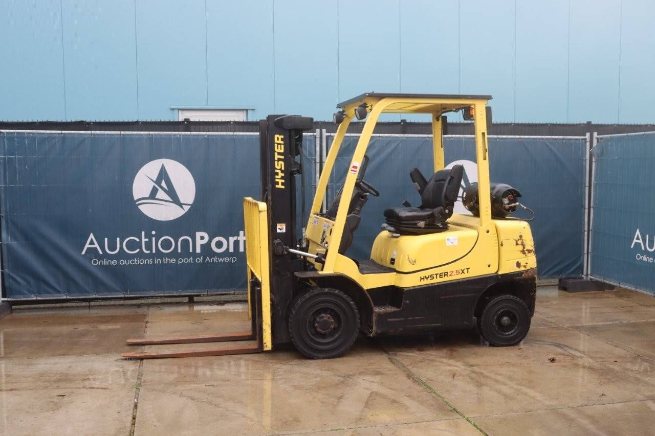 Forklift Hyster H2.5XT LPG 2390kg 4.35m 2017