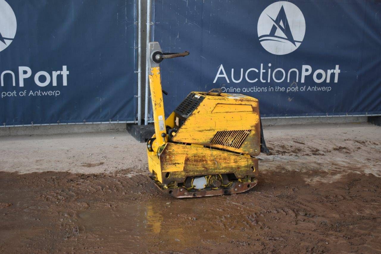 Vibrating plate Ammann APR 5920 Diesel
