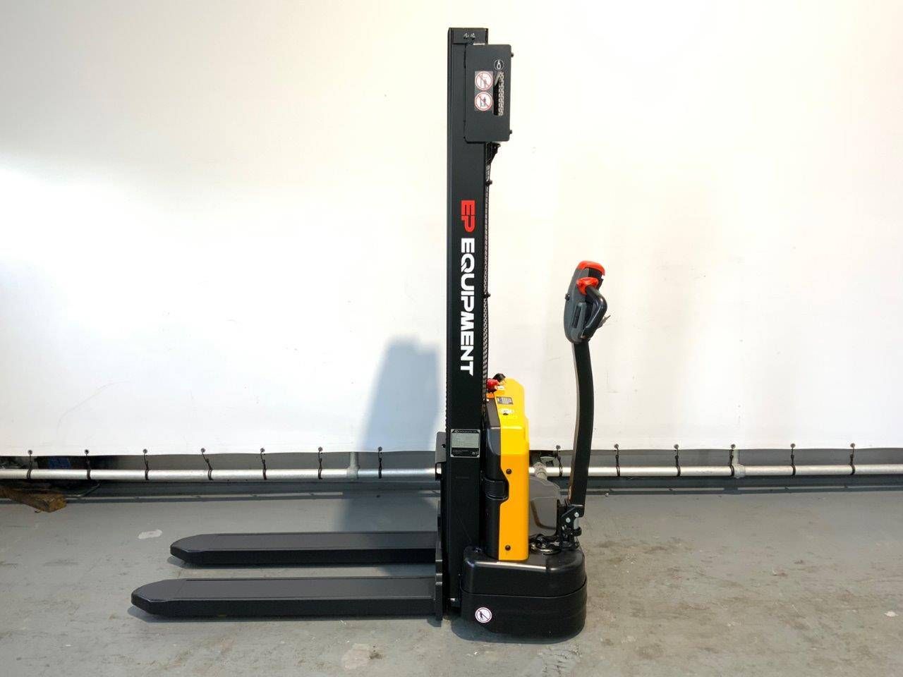 Stacker EP Equipment EST 124 Electric 1200kg 3m 2024 New