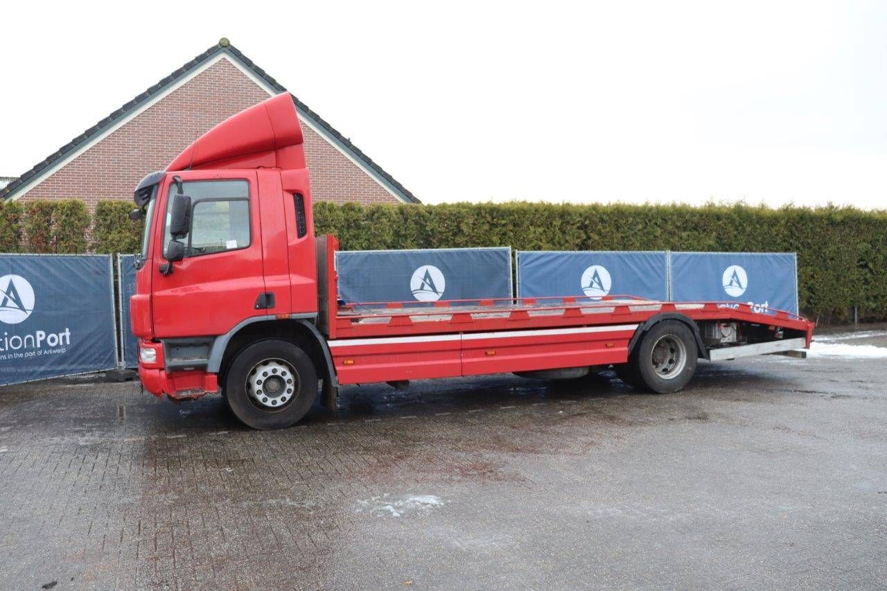 Camion fourgon DAF FA CF75 Diesel