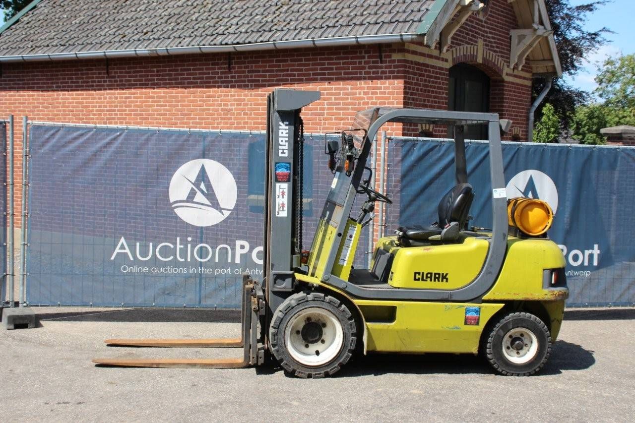 Forklift Clark LPG 4.0m