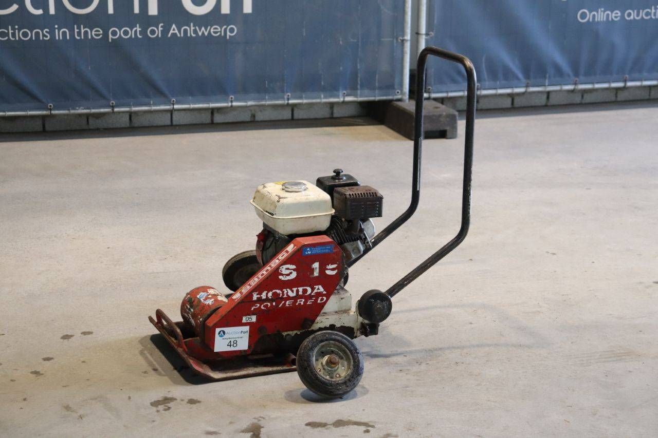 Vibrating plate ULBO S15 Petrol 4kW 2006