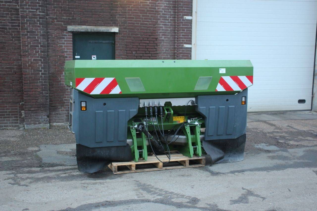Fertilizer spreader Amazone ZA-V 3200 2018
