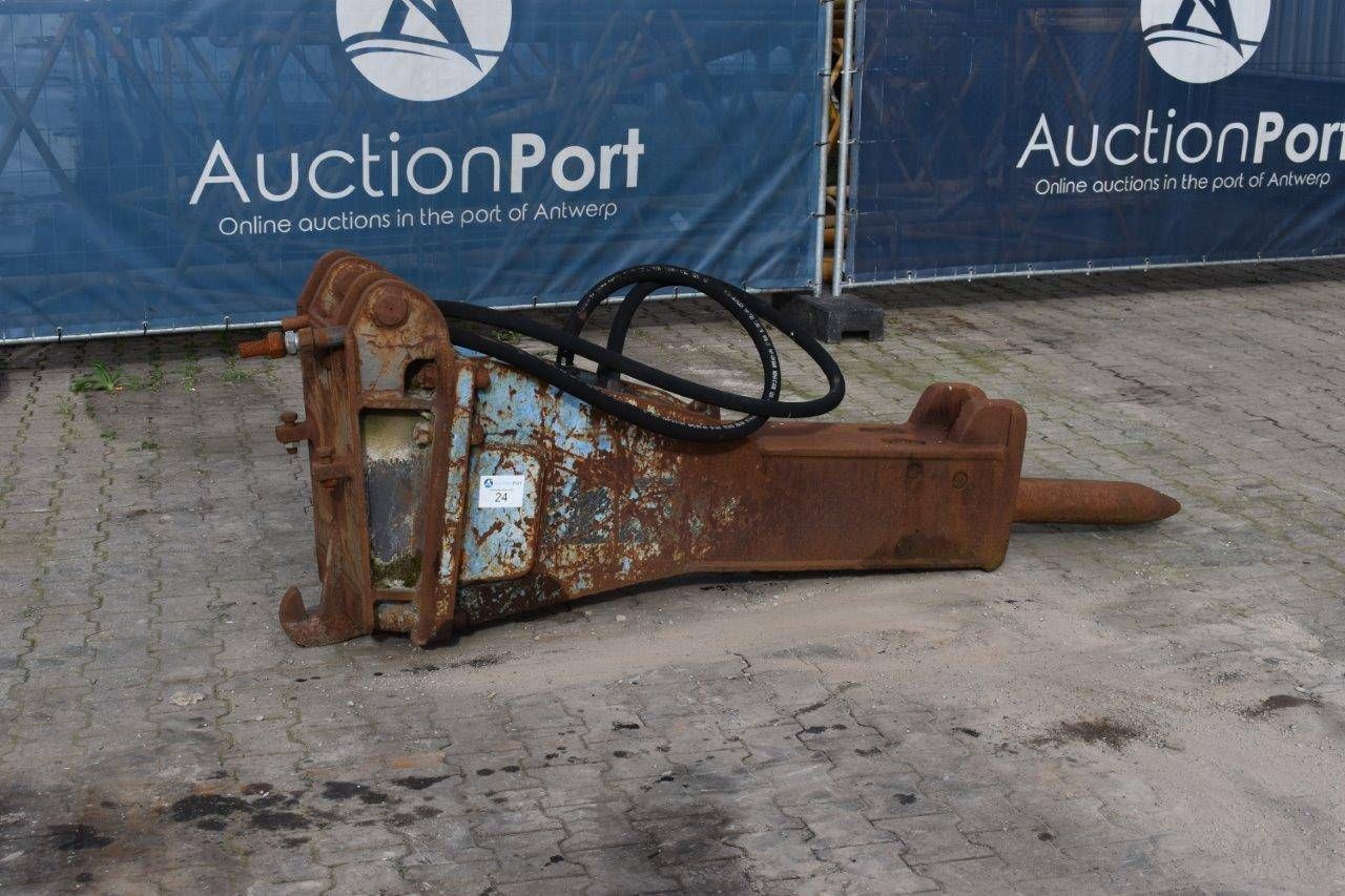 Demolition hammer