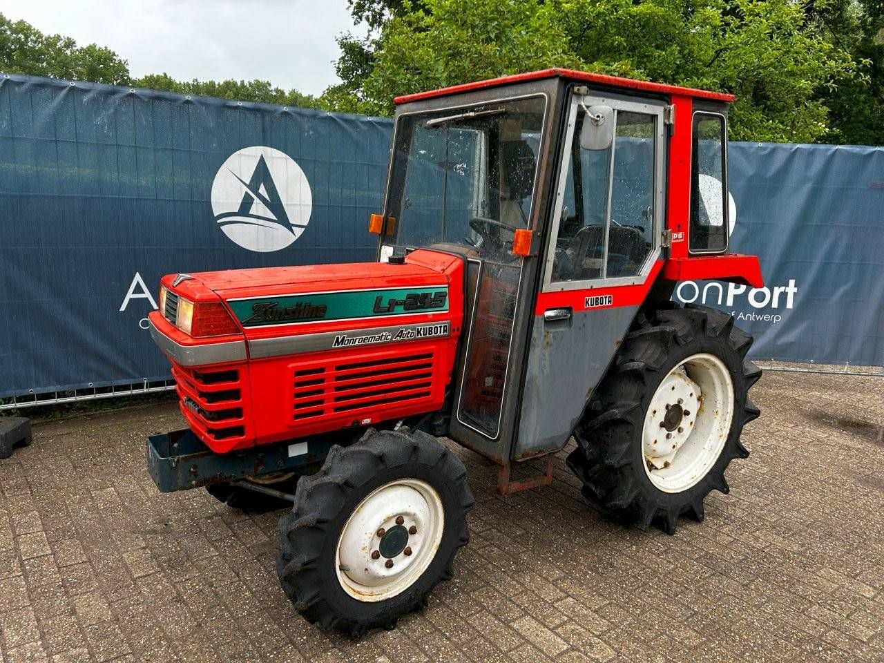 Mini tractor Kubota L1-245D Diesel