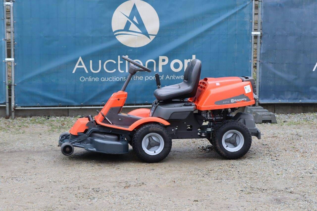 Husqvarna R11C Petrol Riding Mower