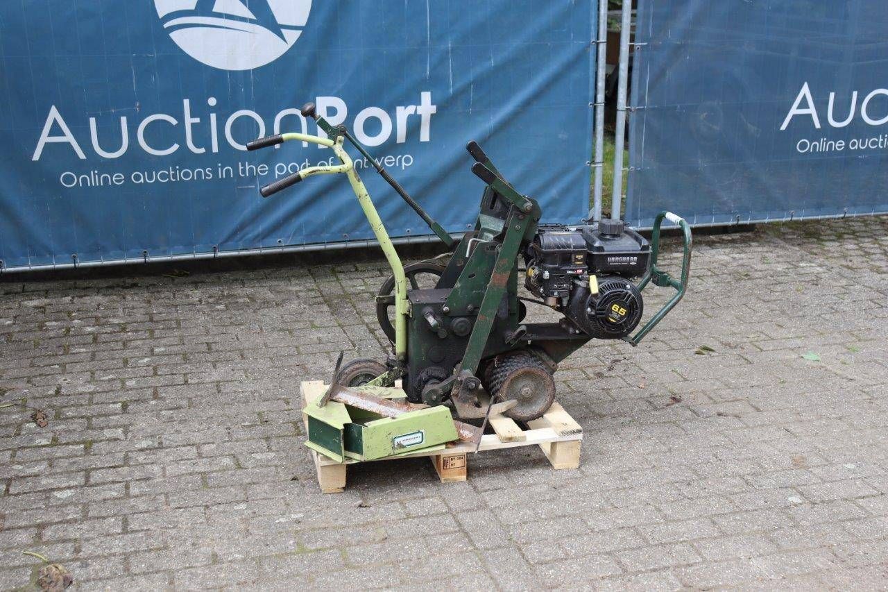 Turf cutter Petrol