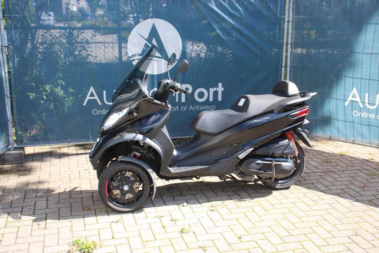 Piaggio MP3 350 Scooter Petrol 30hp 2021