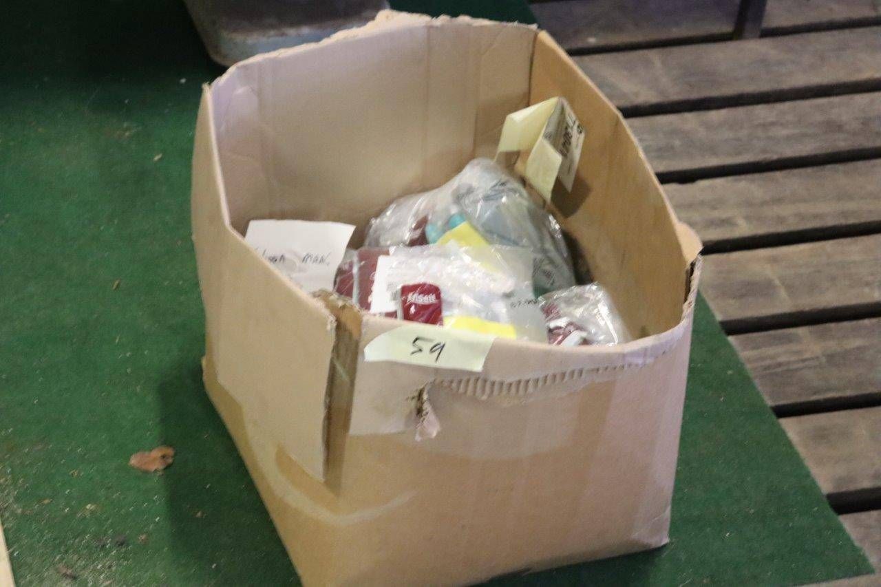 Gloves 70 pieces New (Margin)