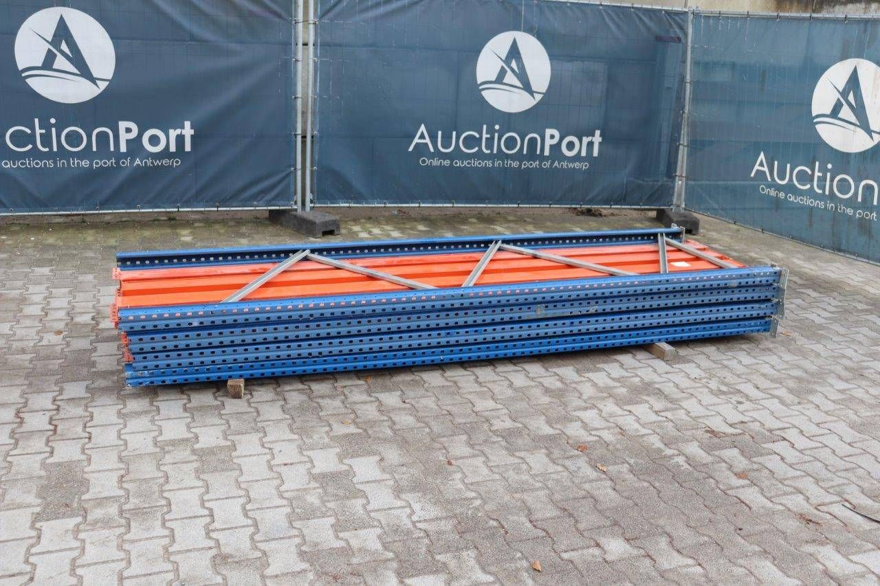 Pallet racks