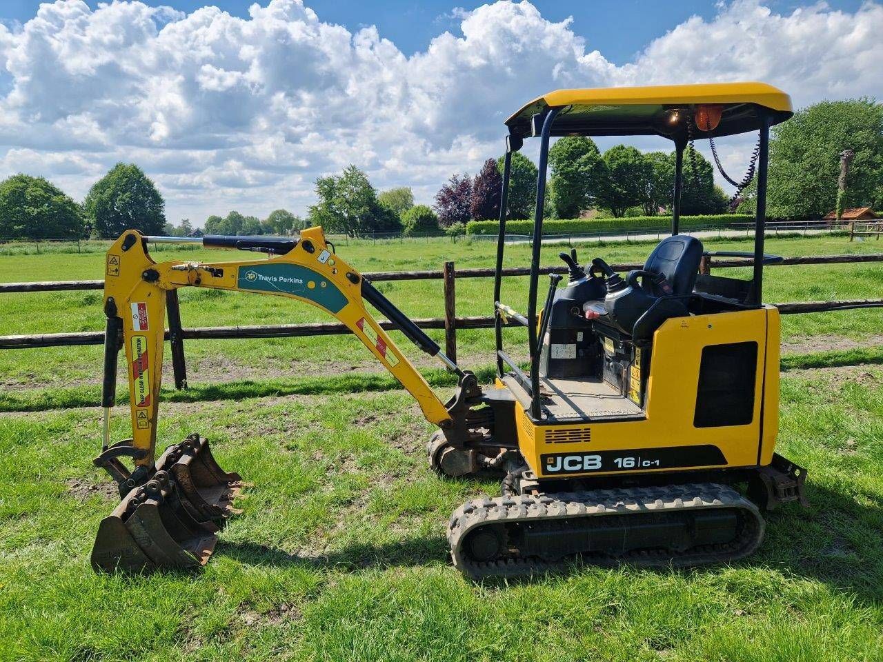 Mini digger JCB 16C-1 Diesel 17hp 2019