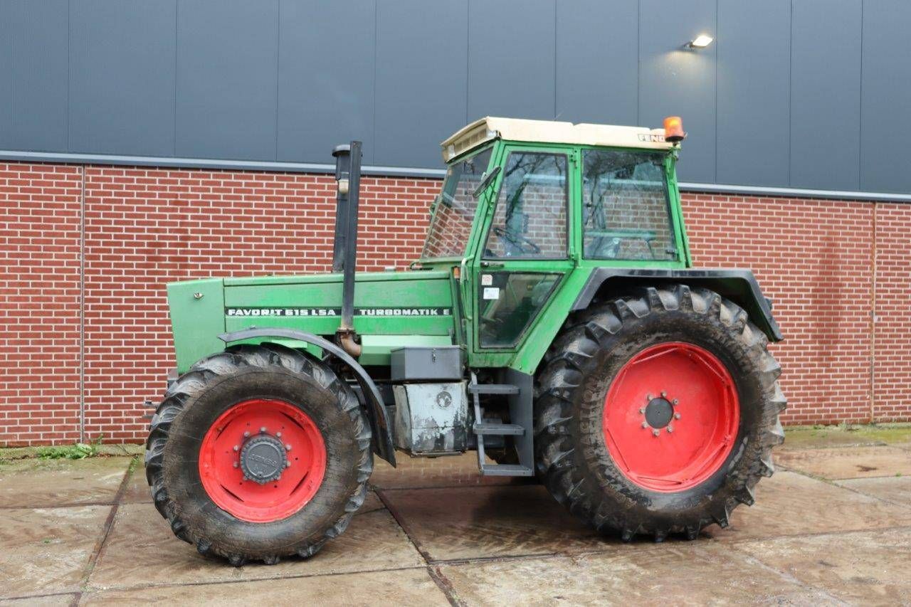 Tractor Fendt Favorit 615 LSA Turbomatik E Diesel