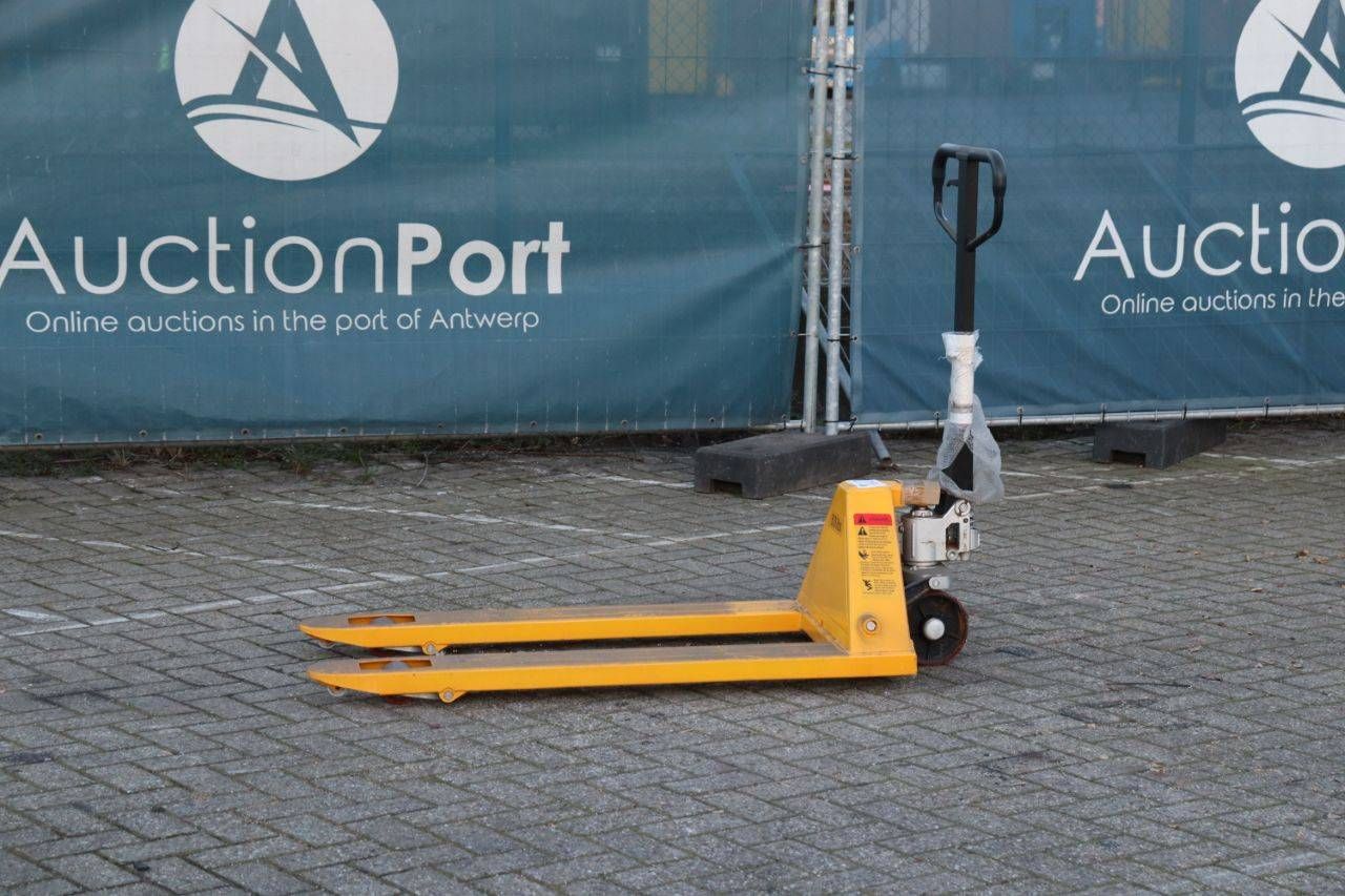 Pallet truck HPT-2500 2250kg