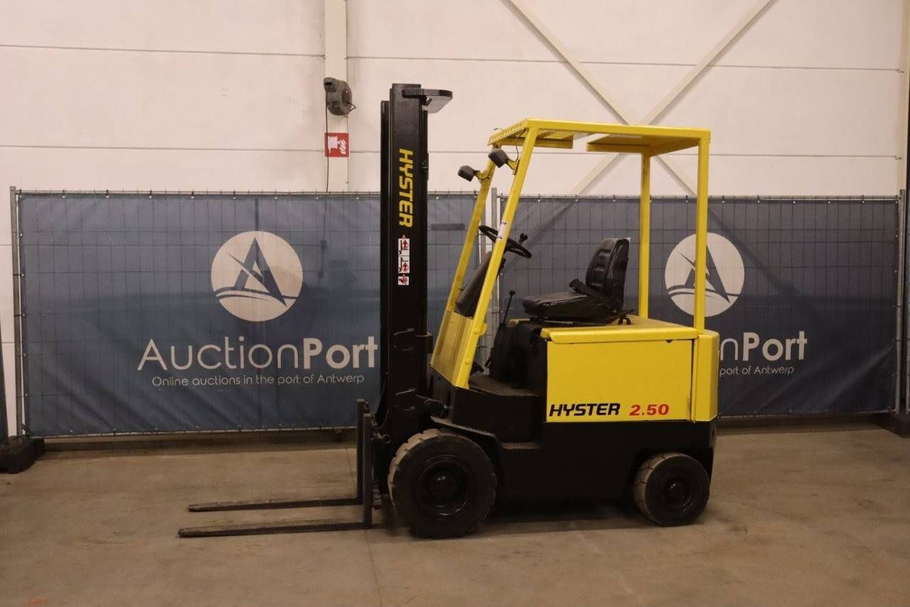 Forklift Hyster J2.50XL Electric 2500kg 3.8m 1992