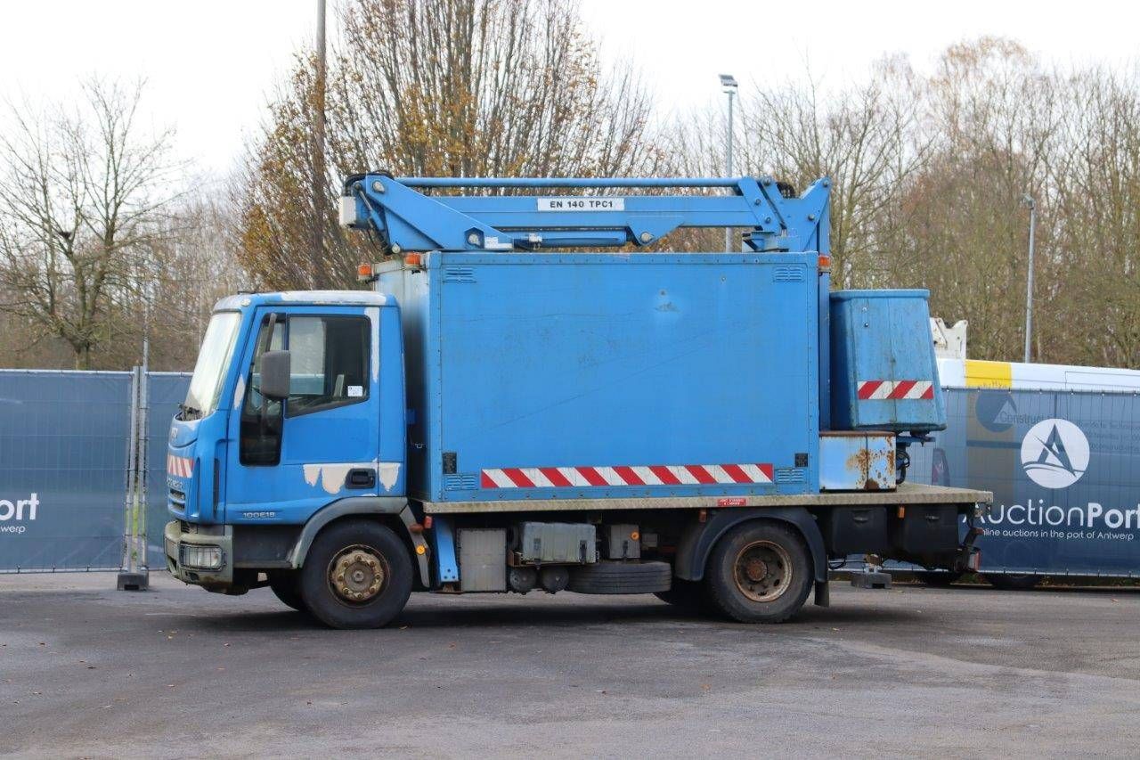 Truck mounted aerial platform Iveco Eurocargo 100E18 Diesel 2006