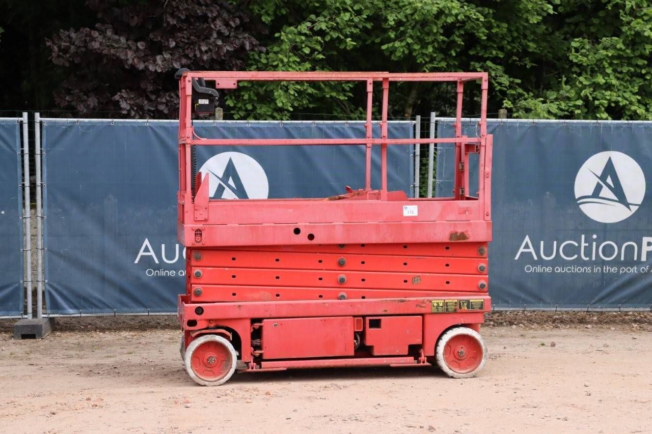 Scissor Lift Genie GS2632 Electric 9.96m 2004