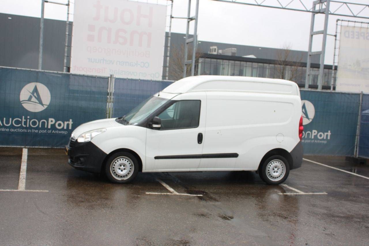 Opel Combo Diesel 105hp 2017 Van