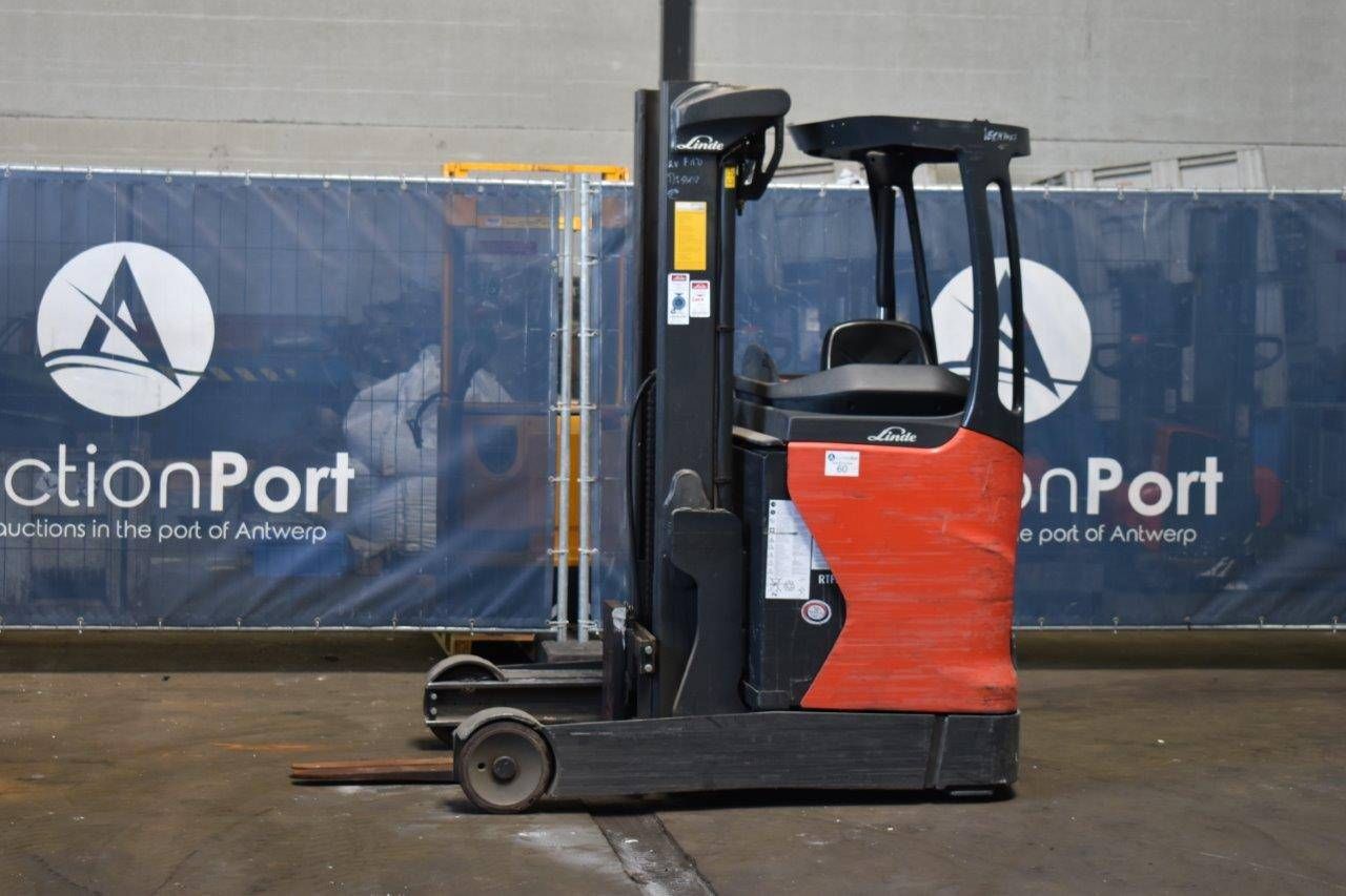 Reach truck Linde R16B-01 Electric 1600kg