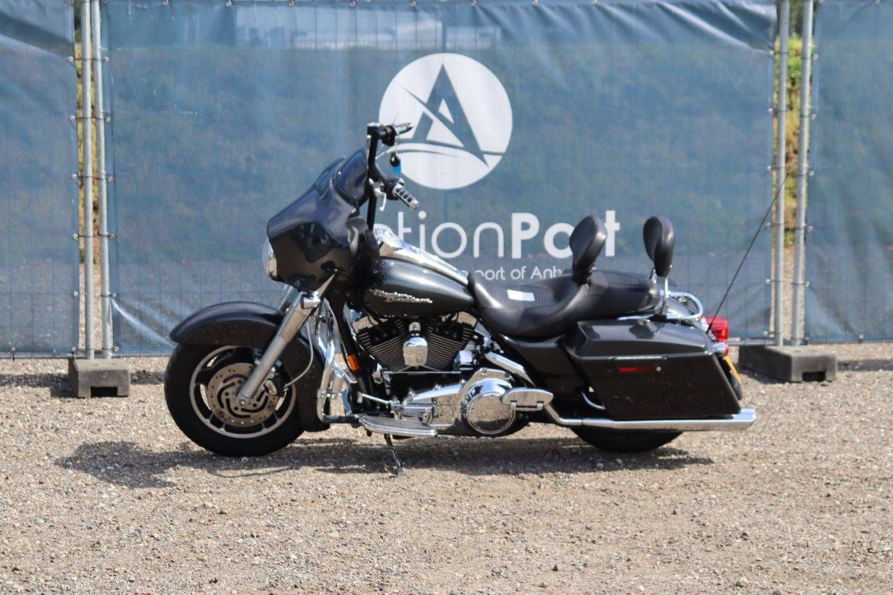 Harley-Davidson FLHX Street Glide Petrol 82hp 2007