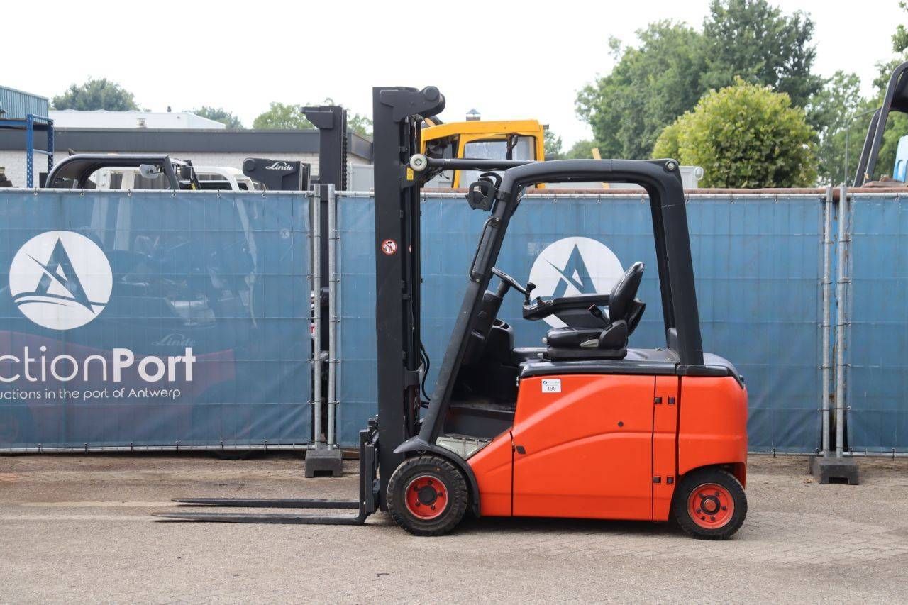 Fenwick-Linde E20PHL-01 Electric Forklift 2000kg 4.2m 2013