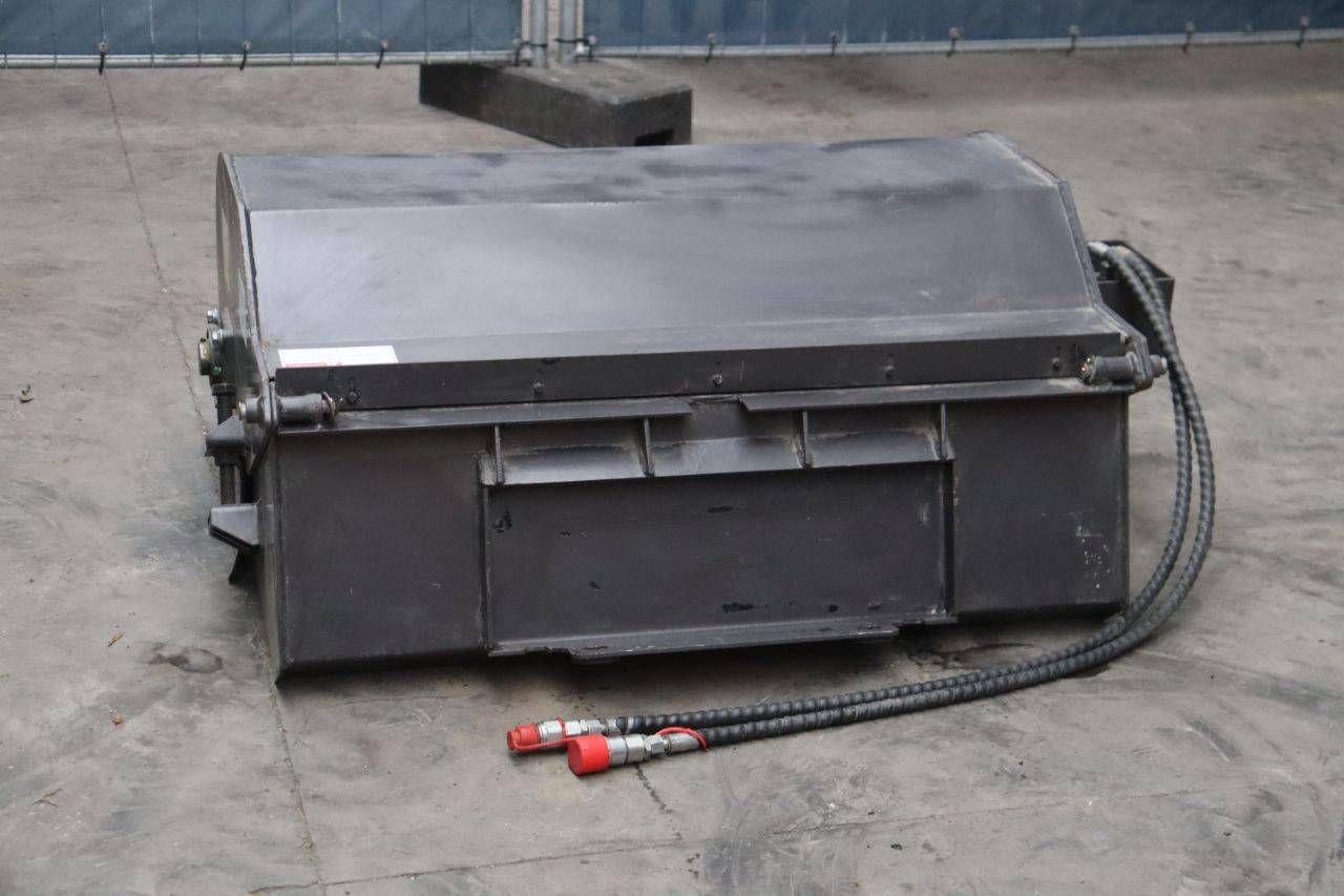 Sweeping brush attachment S490R / ST490