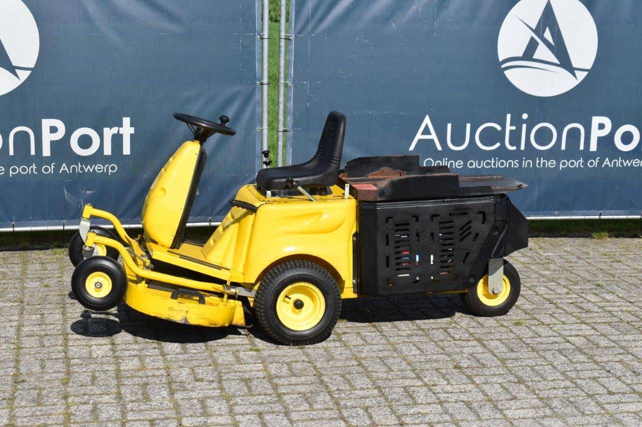 Riding lawn mower Gasoline