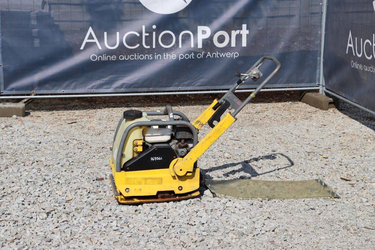 Trilplaat Wacker Neuson WPU 1550 Benzine