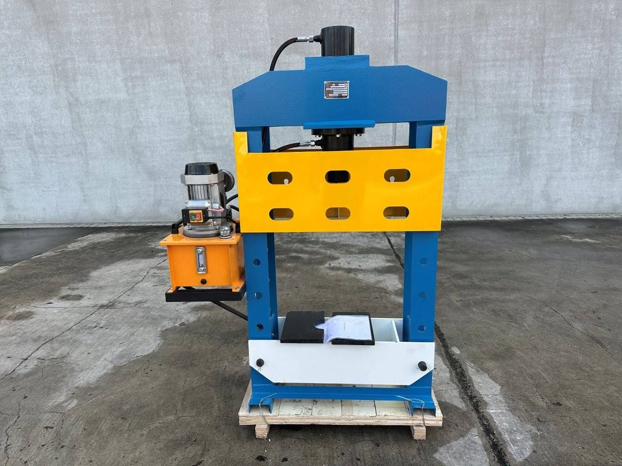 Workshop press Starvox DY-50T 2026
