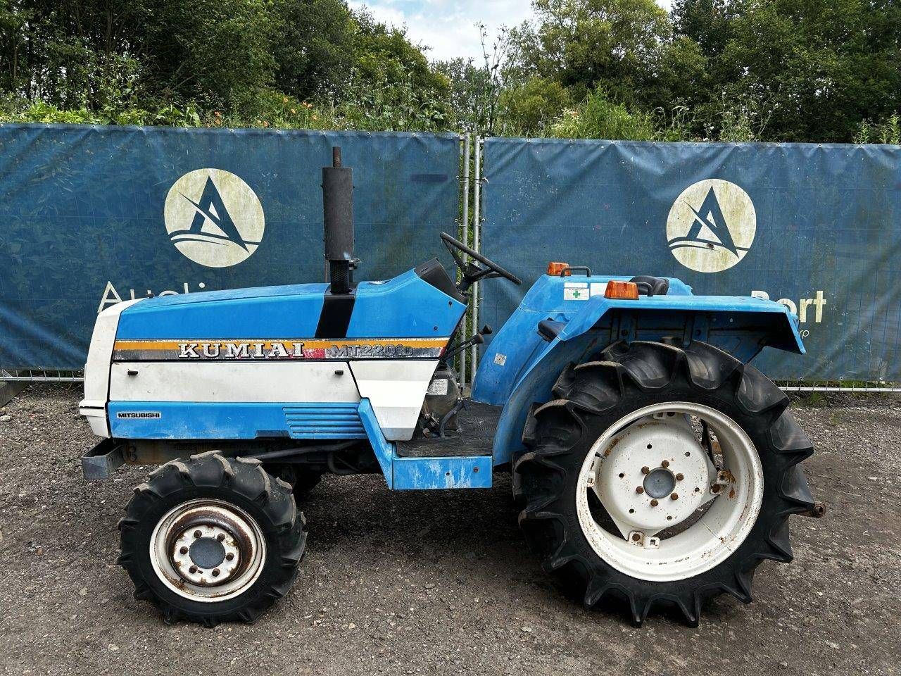 Mini tractor Mitsubitshi MT2201D Diesel