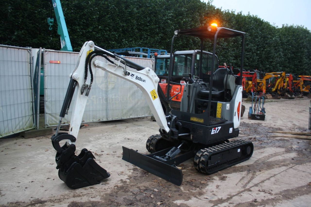 Mini digger Bobcat E17Z Diesel 2020