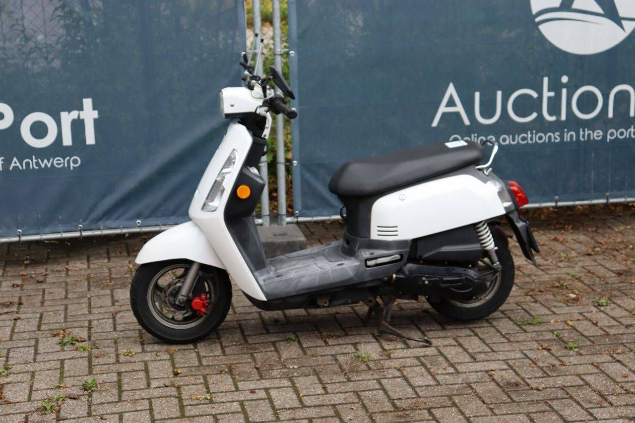Sym FW05A Petrol Scooter 2011 (Margin)
