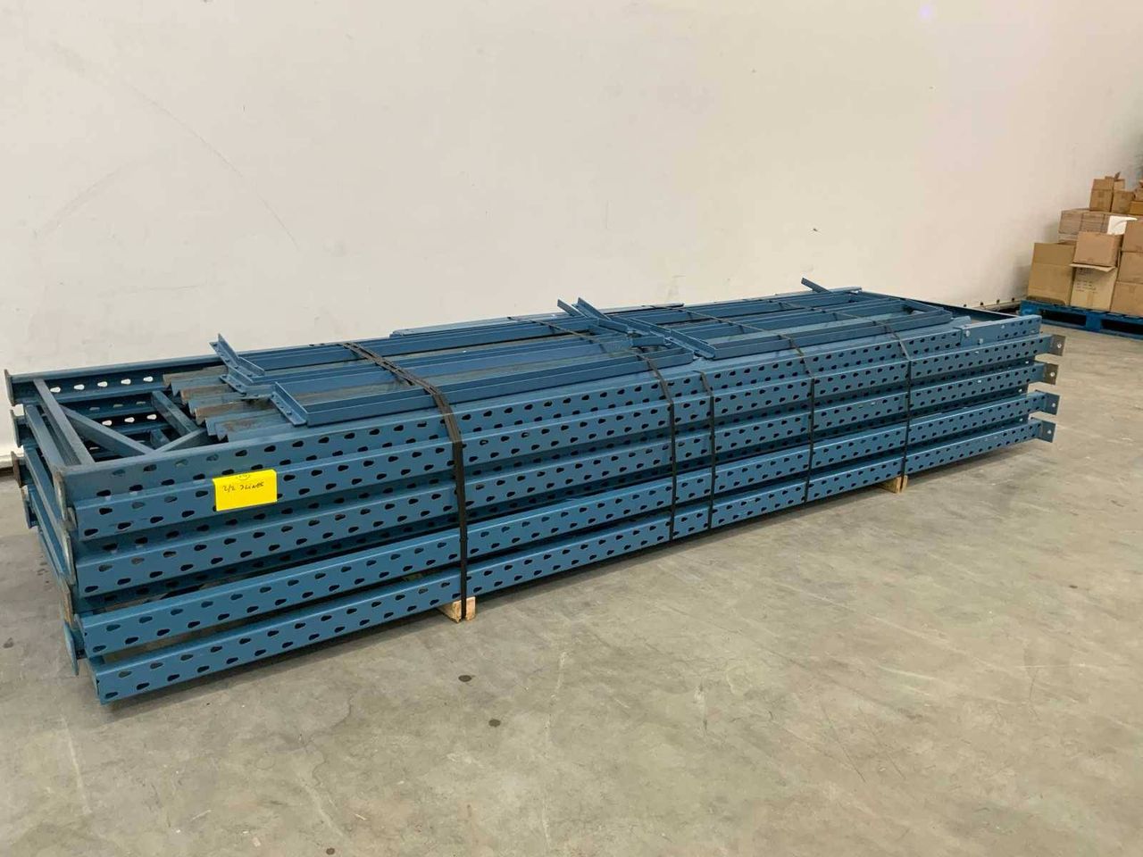 Hovuma drive-in racking with 24 Euro pallet spaces