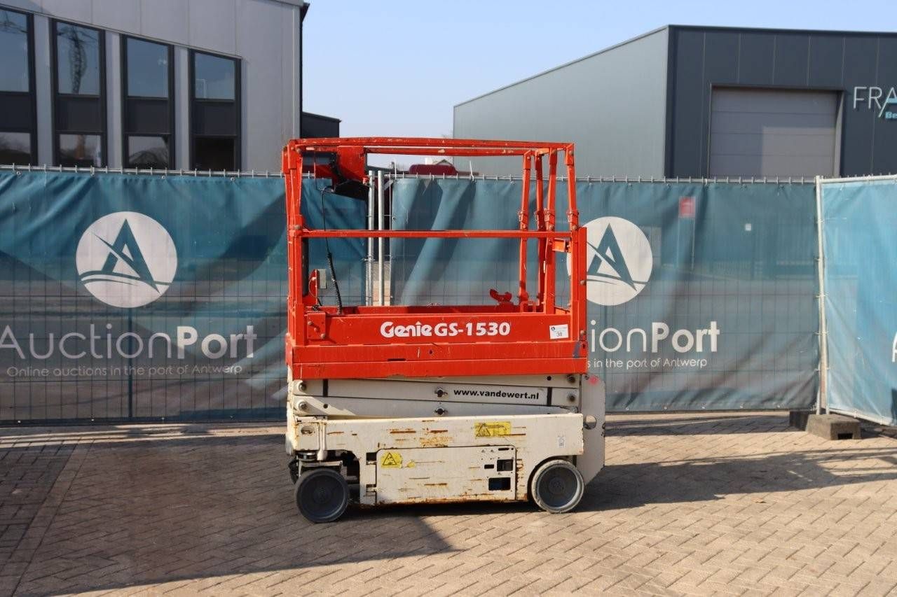 Scissor Lift Genie GS1530 Electric 6.4m 2014