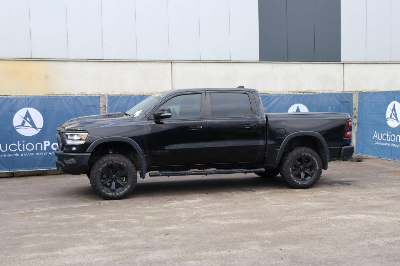 Pick-Up Dodge RAM 1500 Rebel 2019 HEMI Petrol 395hp Auctionport