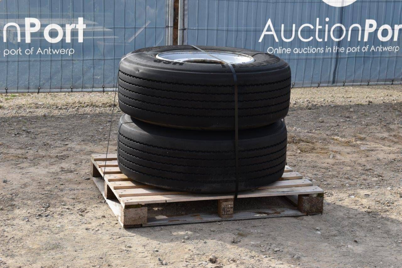 Tires Continental 385/65 R22.5 2 Pieces
