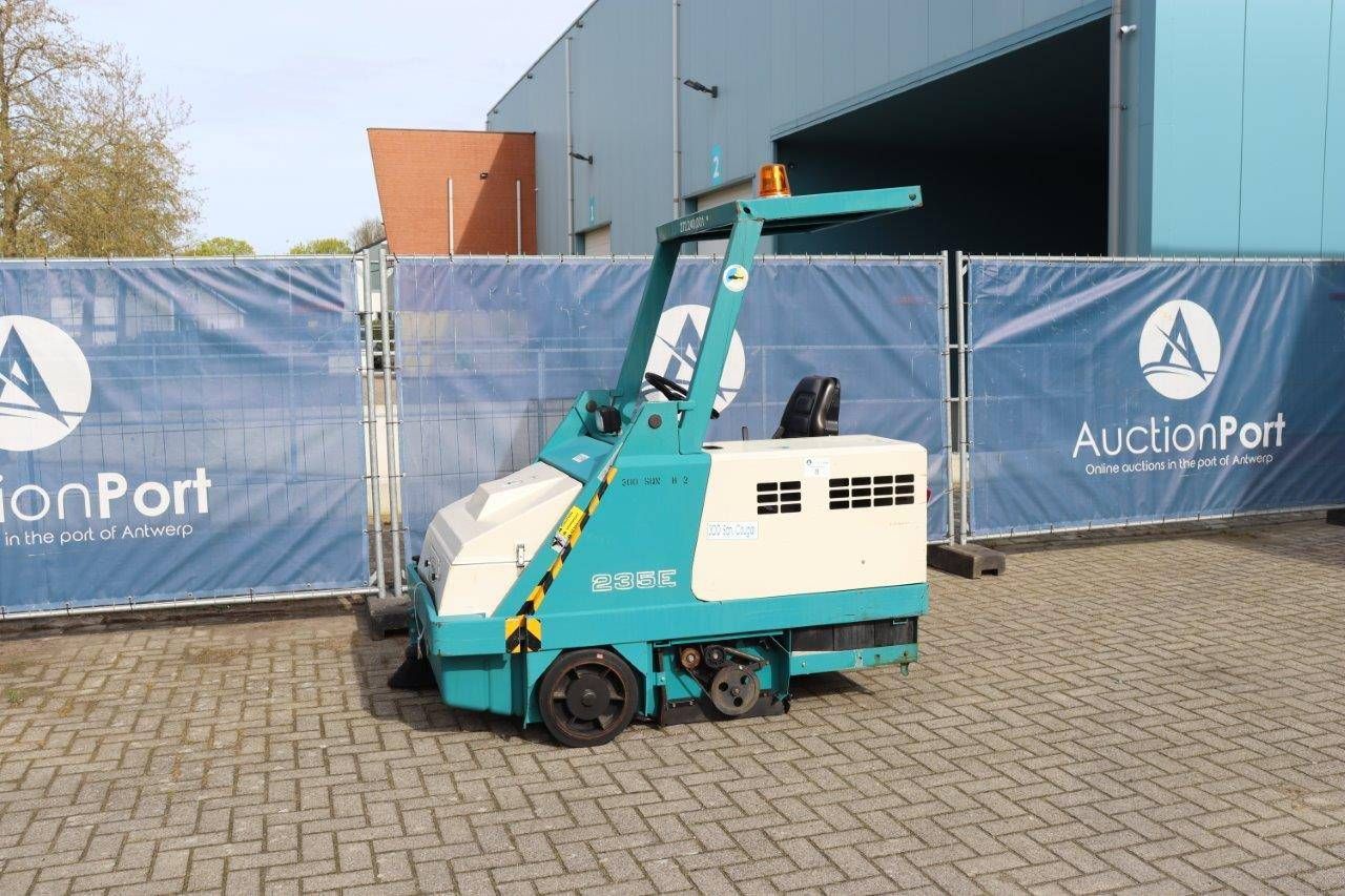 Sweeper Tennant 235E Electric 2.95kW 1996