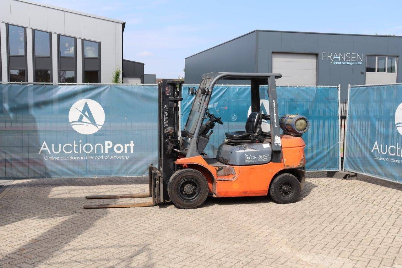 Forklift Toyota 42-7FGF25 LPG 2500kg