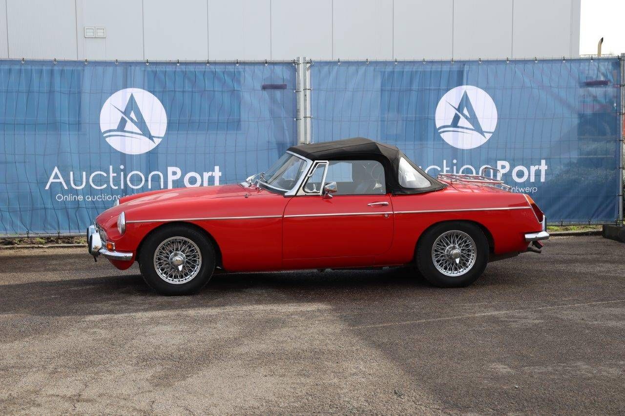 Oldtimer MG B Roadster 1979