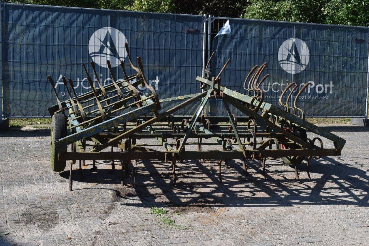 Cultivator