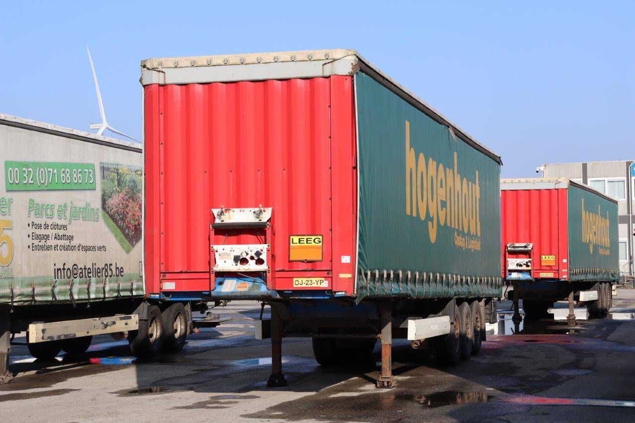 Sliding curtain semi-trailer Krone SD 2007