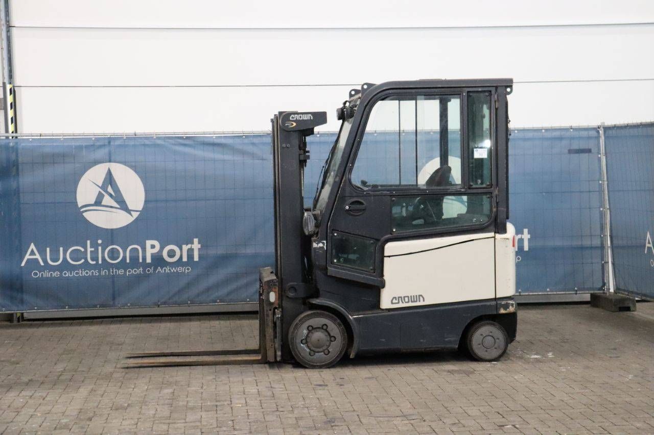 Crown FC4525-2.0 Electric Forklift 1900kg 3.2m 2015
