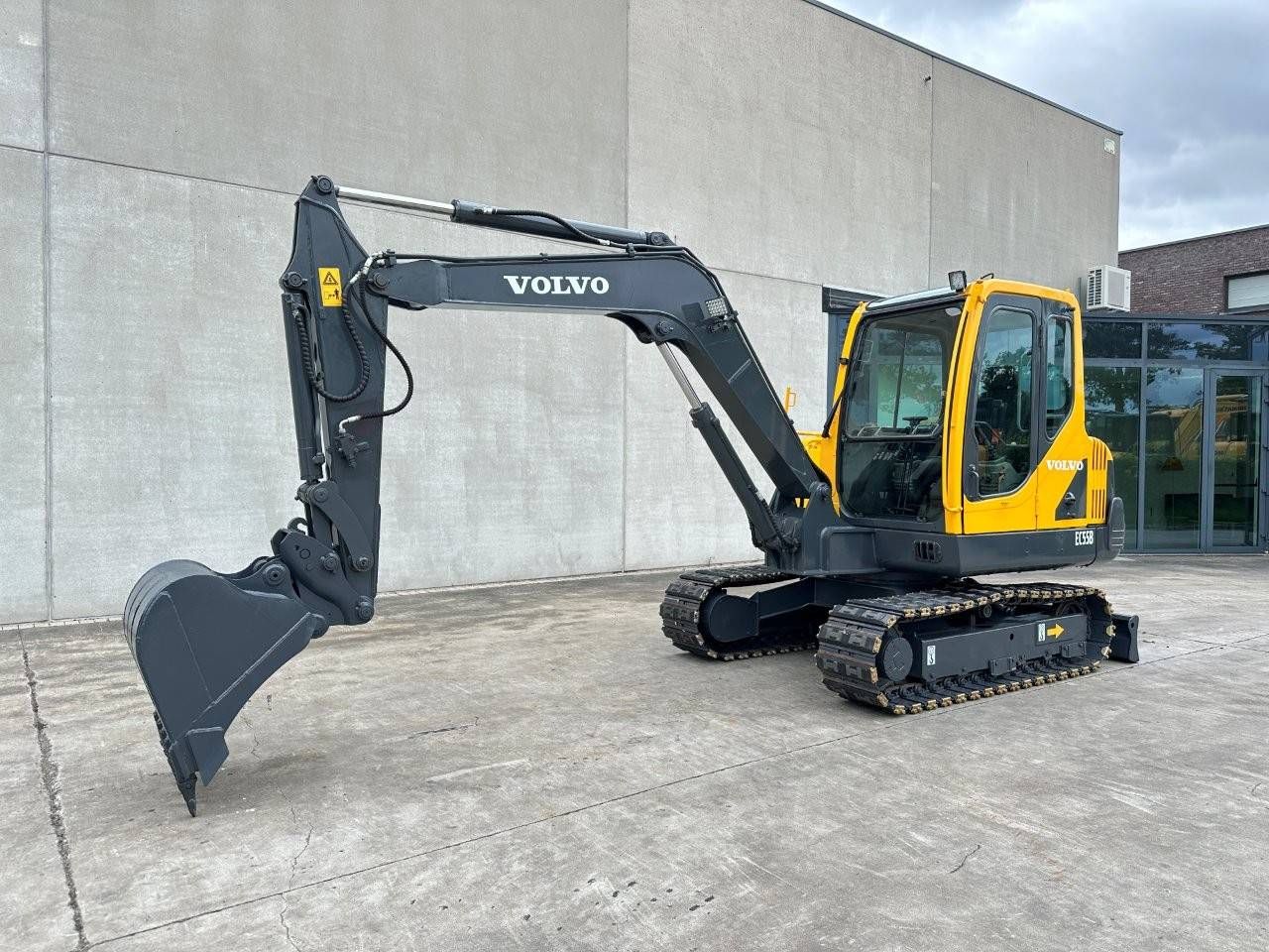 Escavadeira midi Volvo EC55B Diesel 2012