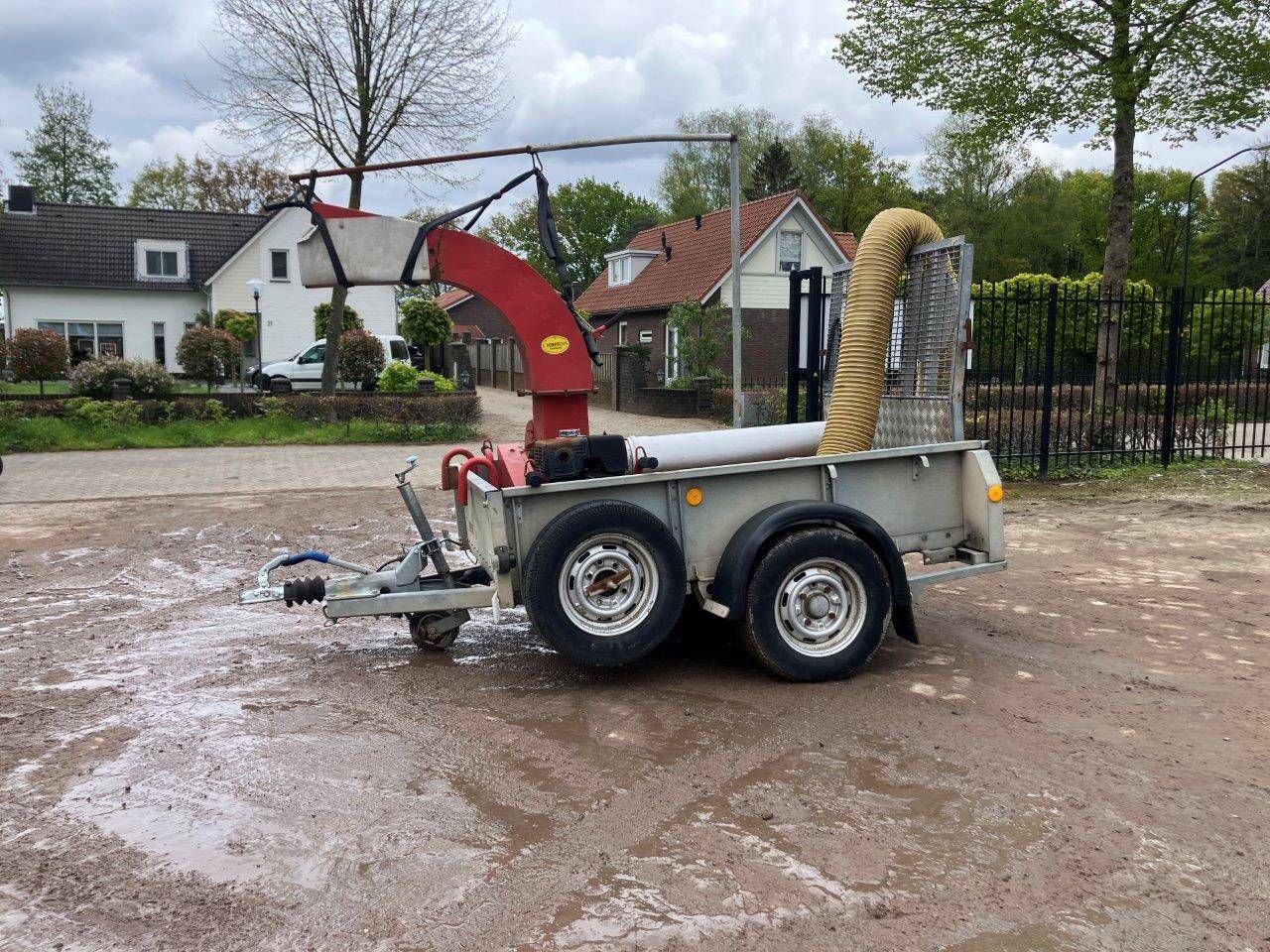 Trailer Ifor Williams ODP4 1300kg 2002 with Leaf Vacuum